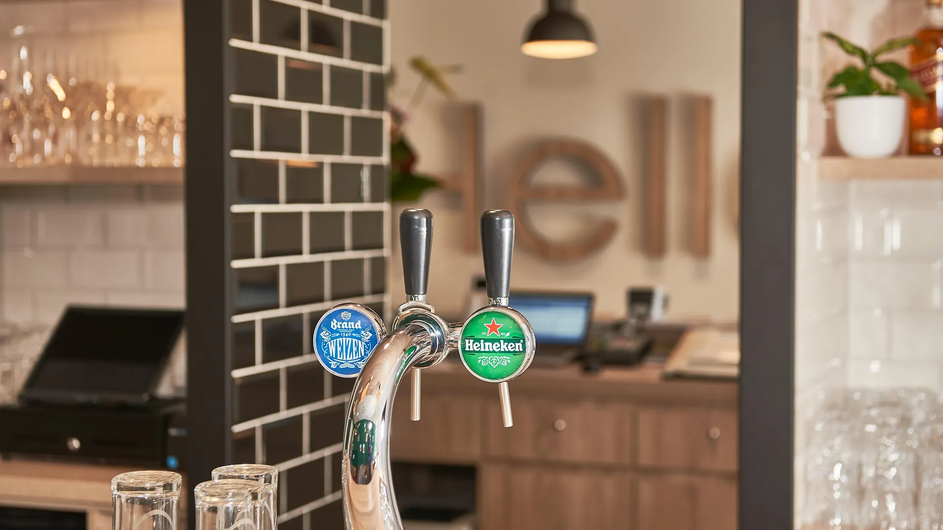 Holiday Inn Express Amsterdam - City Hall By Ihg