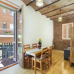 Appartement Great In Sagrada Familia With Balcony