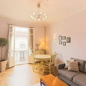Apartment Carre D'or