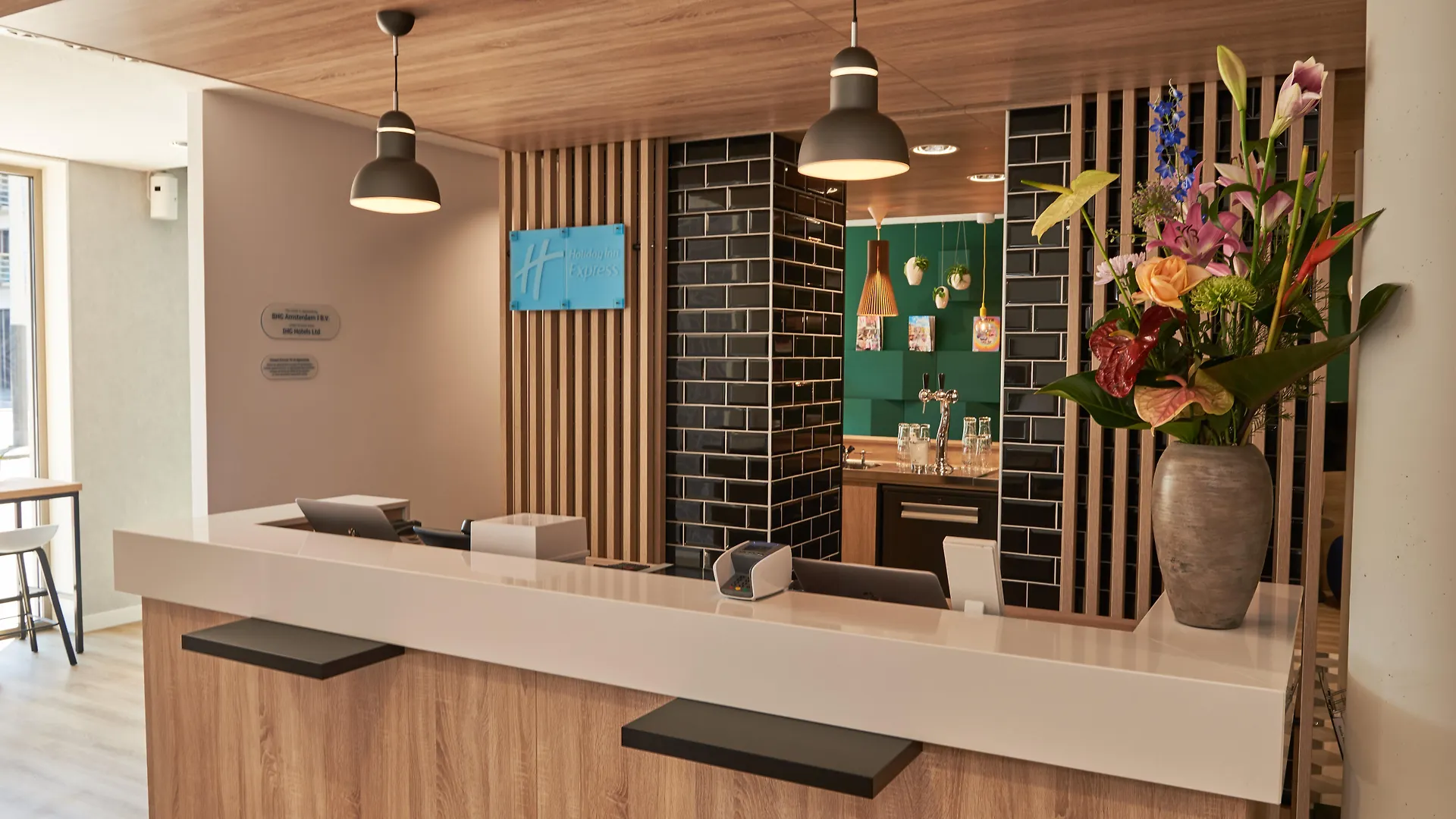 Holiday Inn Express Amsterdam - City Hall By Ihg